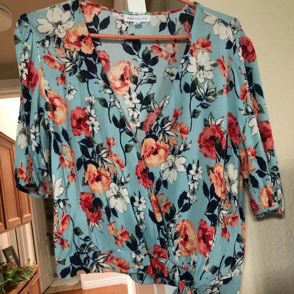 Socalite summer top